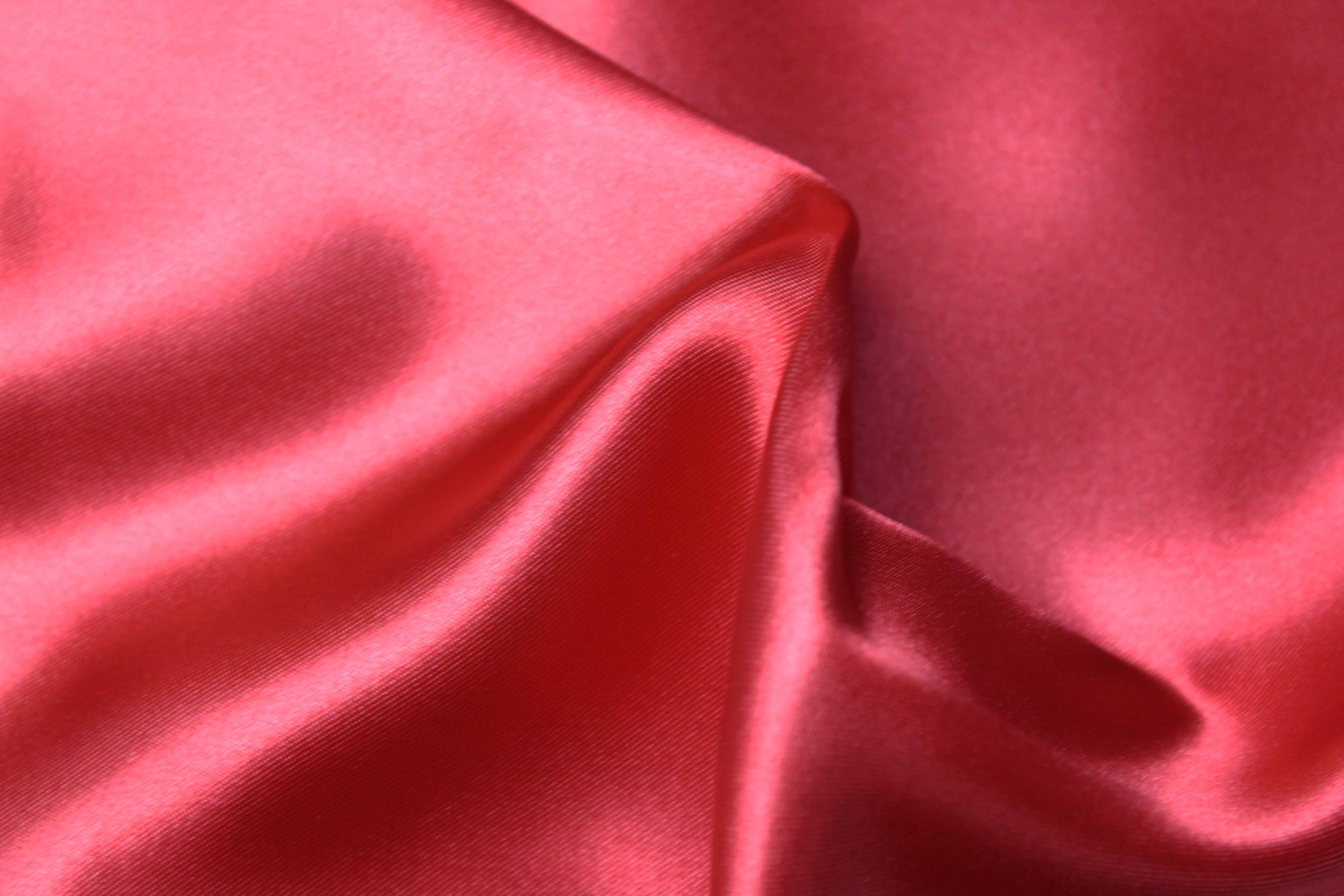 POLY SATIN - RED
